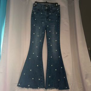 Judy Blue REG Wishing On A Star Embroidered Flared Jeans size 7/28